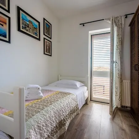 With A Parking Space Kastel Gomilica, - 22589 Kastela
